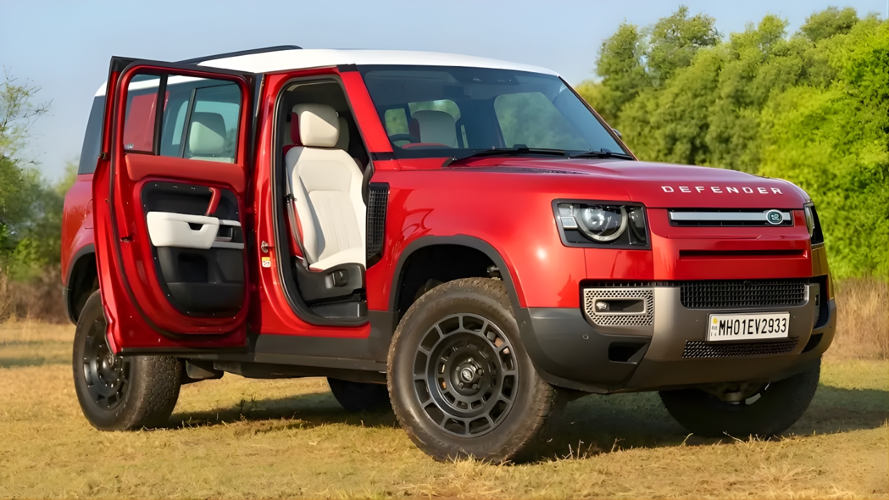 Land Rover Defender 110 Octa Black 2026 Unleashed: Dark Design, V8 Performance and Smart Tech